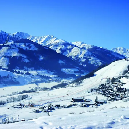 Cosy With Garden In Salzburger Land 公寓